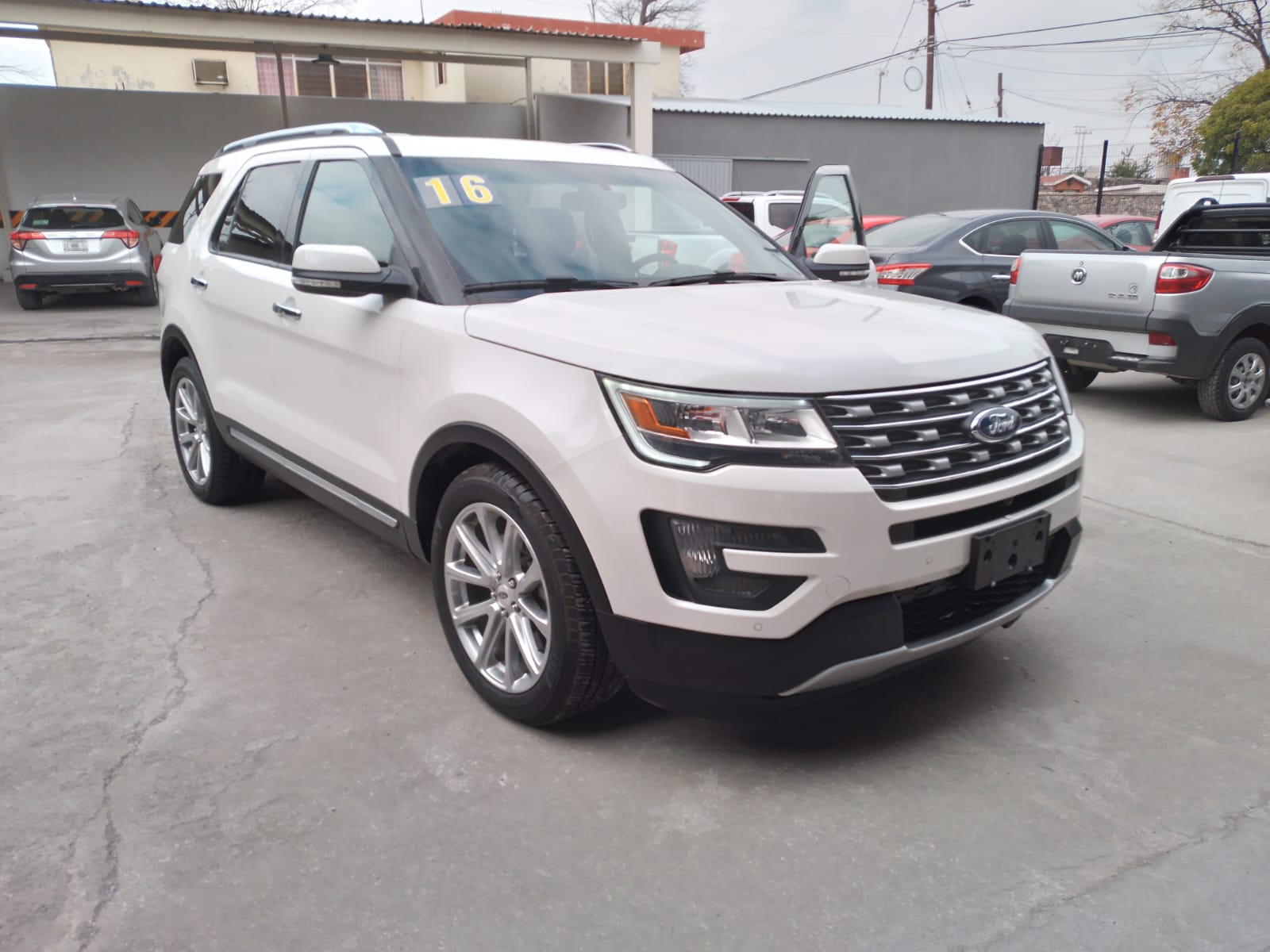 FORD EXPLORER LIMITED 2016 Autos Rogelio